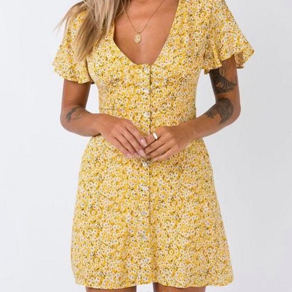 Oh Polly Dresses & Skirts - Oh Polly yellow floral sun dress